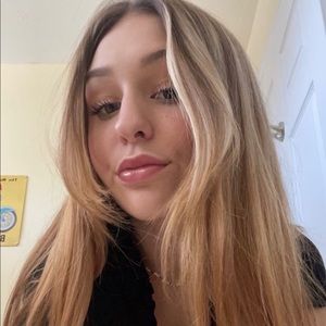 Meet your Posher, Kay